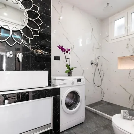 Apartment Alkeos By 